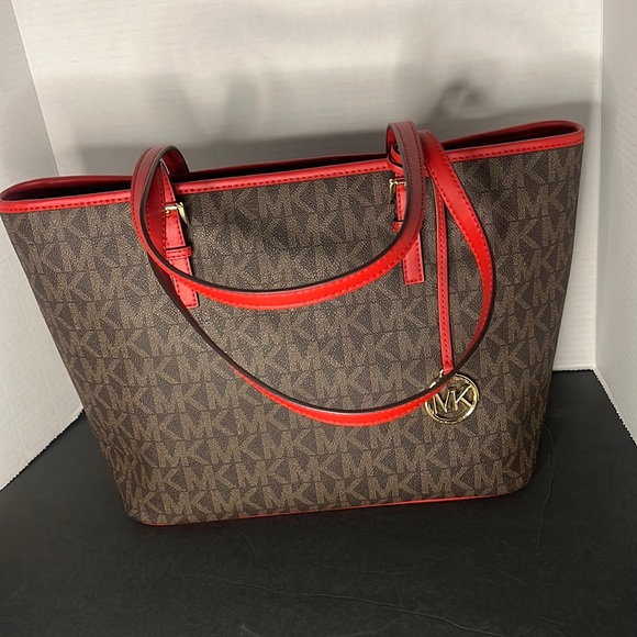 Michael Kors Monogram Bag Red Straps - Picture 2 of 4